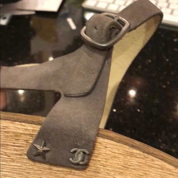 Chanel shoes - Picture 6 of 7